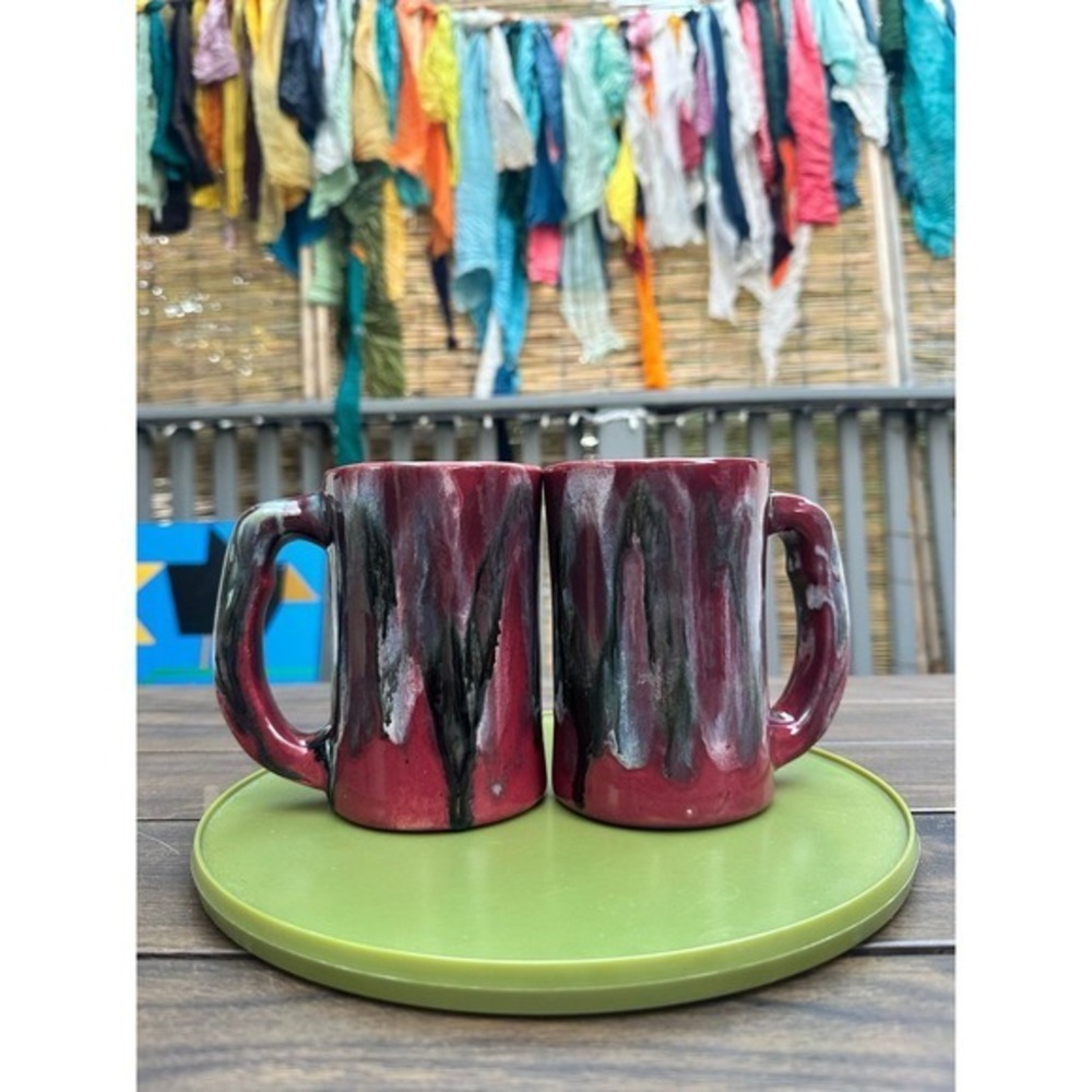 Set of 2 Signed Studio Pottery Drip‎ Glaze Mugs Burgundy Charcoal Grey Ceramic